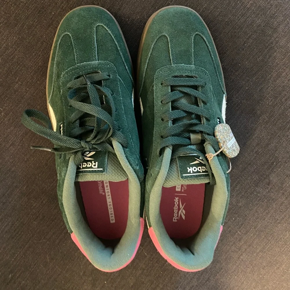 Reebok Women’s Green Sneakers - Picture 2 of 7
